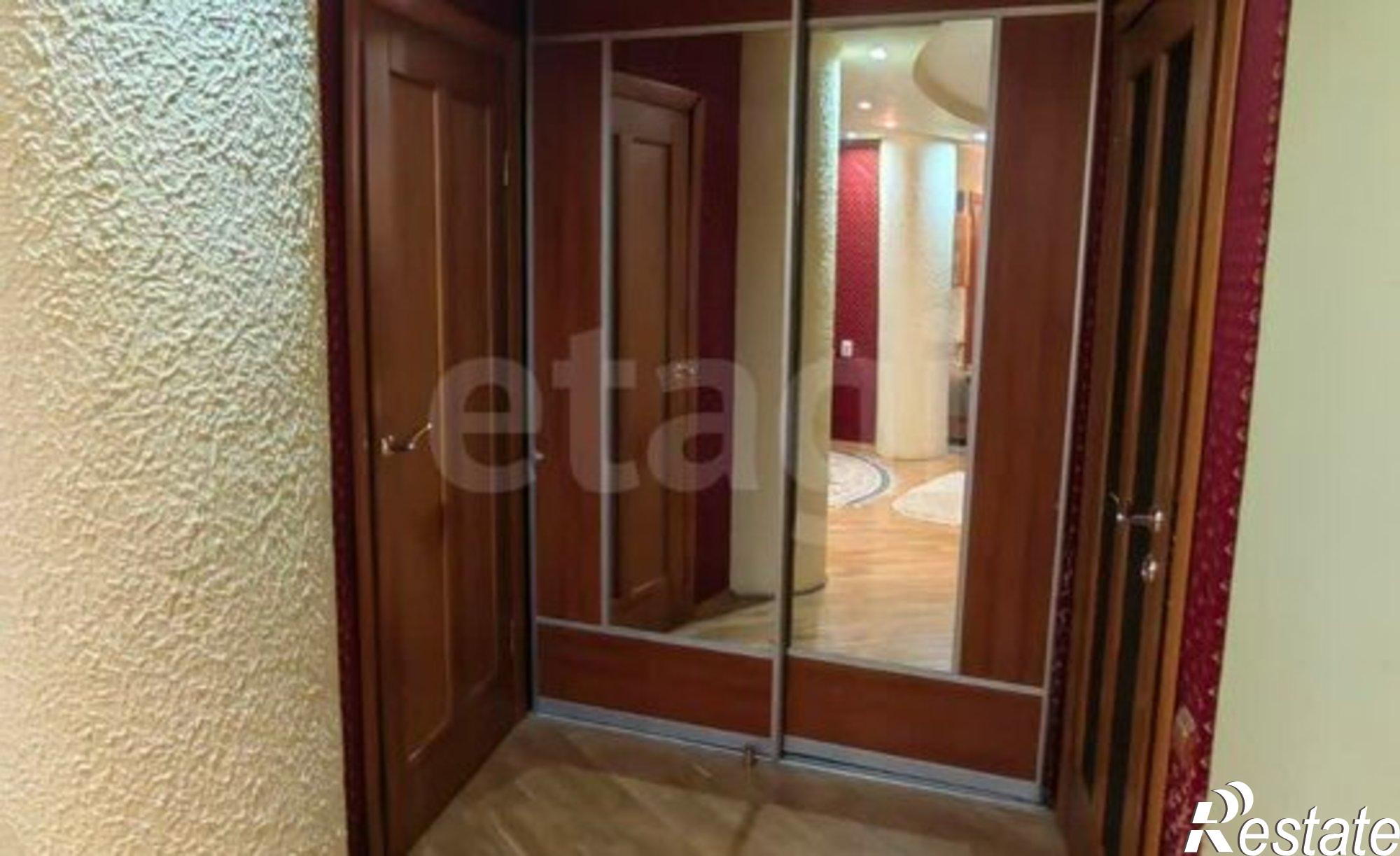 Купить квартиру за 15 000 000 рублей на ул Чехова, 32