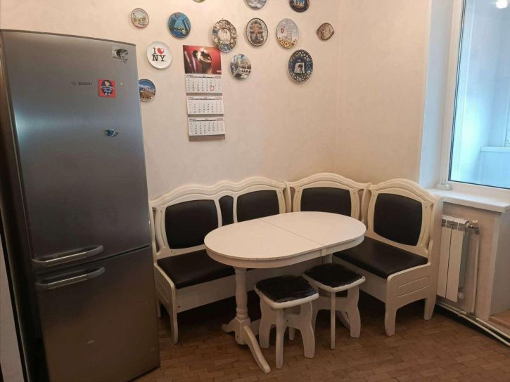 1-комн квартира Есенина улица, 48