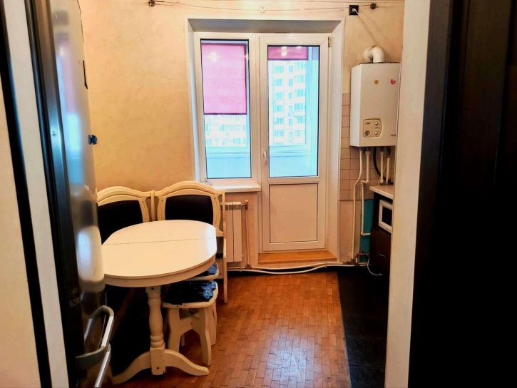 1-комн квартира Есенина улица, 48