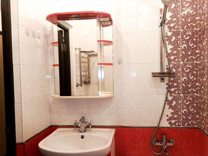 1-комн квартира Есенина улица, 48