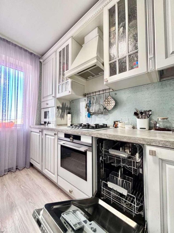 3-комн квартира Губкина улица, 39