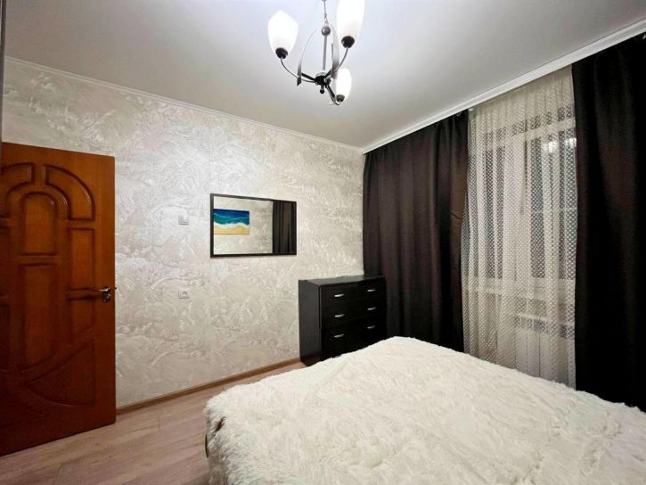 2-комн квартира Губкина улица, 34