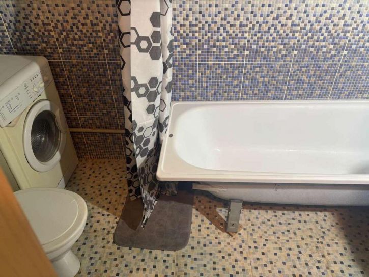 1-комн квартира Каштановая улица, 2