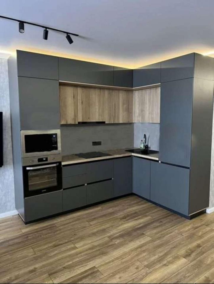 Студия Есенина улица, 15