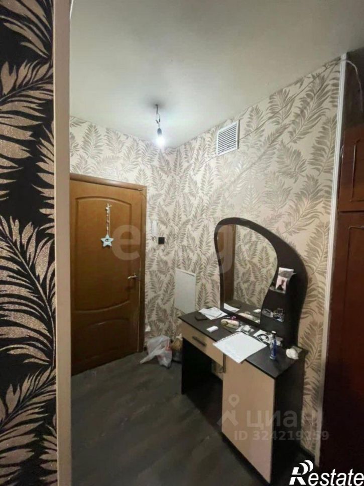 2-комн квартира ул 60 лет Октября, 3,  д. 3