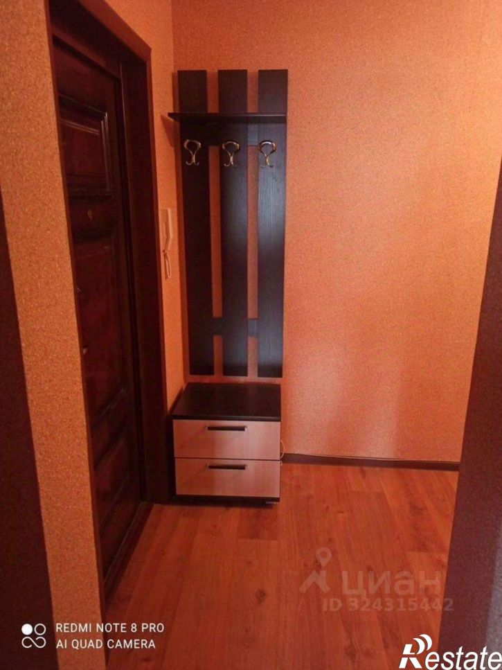 3-комн квартира ул Есенина, 46а,  д. 46а