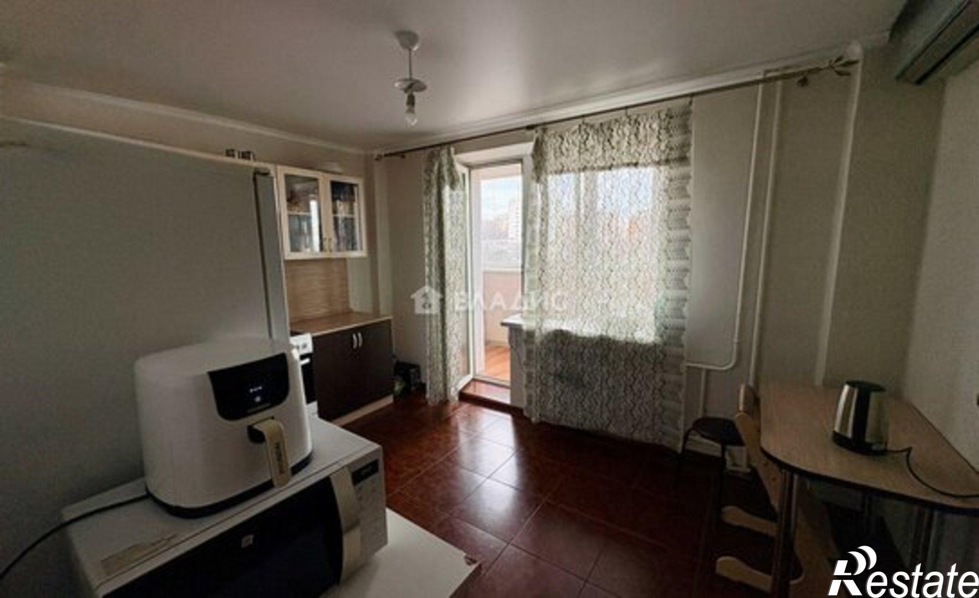 Купить квартиру за 9 300 000 рублей на улица 5 Августа, 37