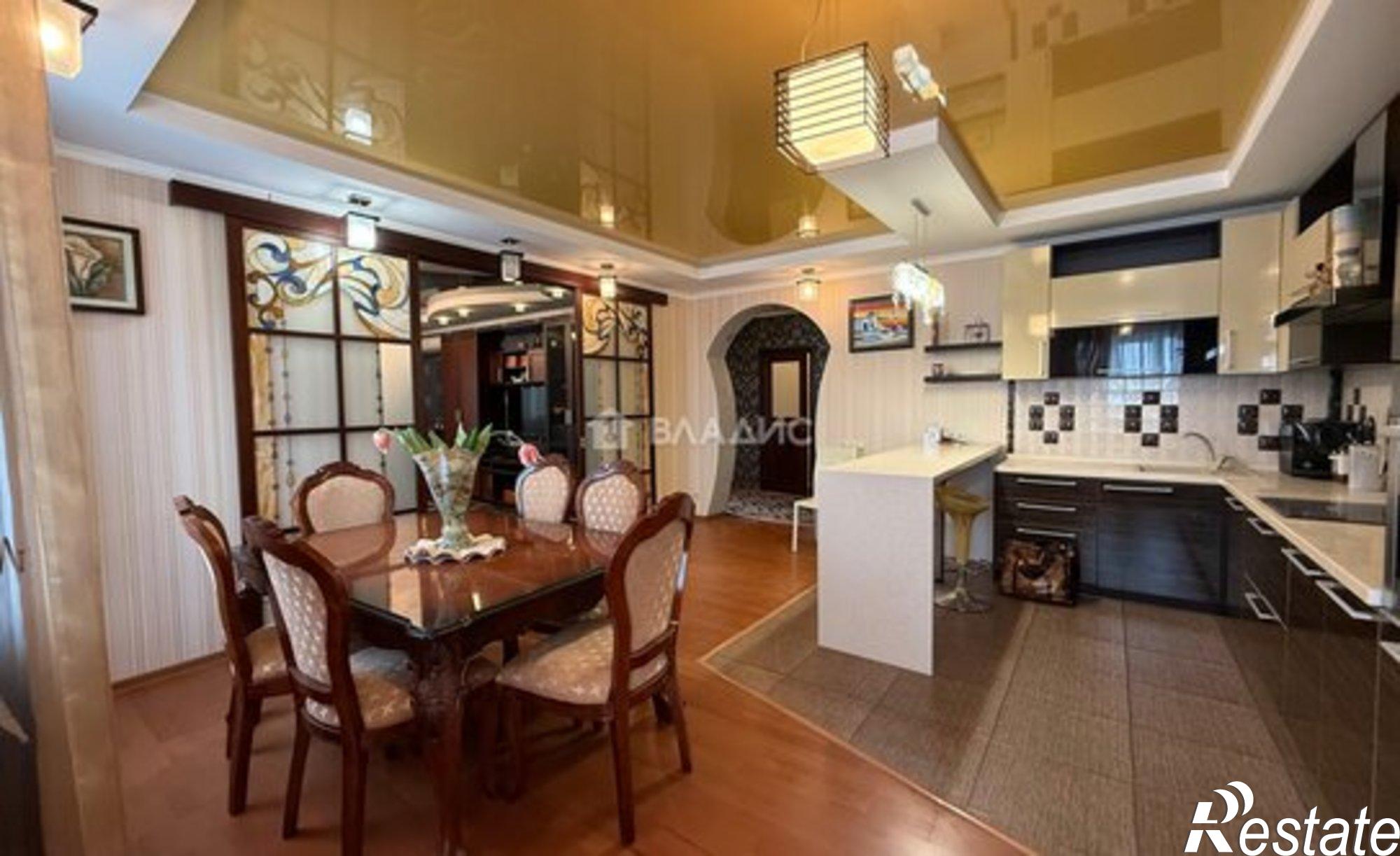 Купить квартиру за 13 100 000 рублей на ул Костюкова, 36в