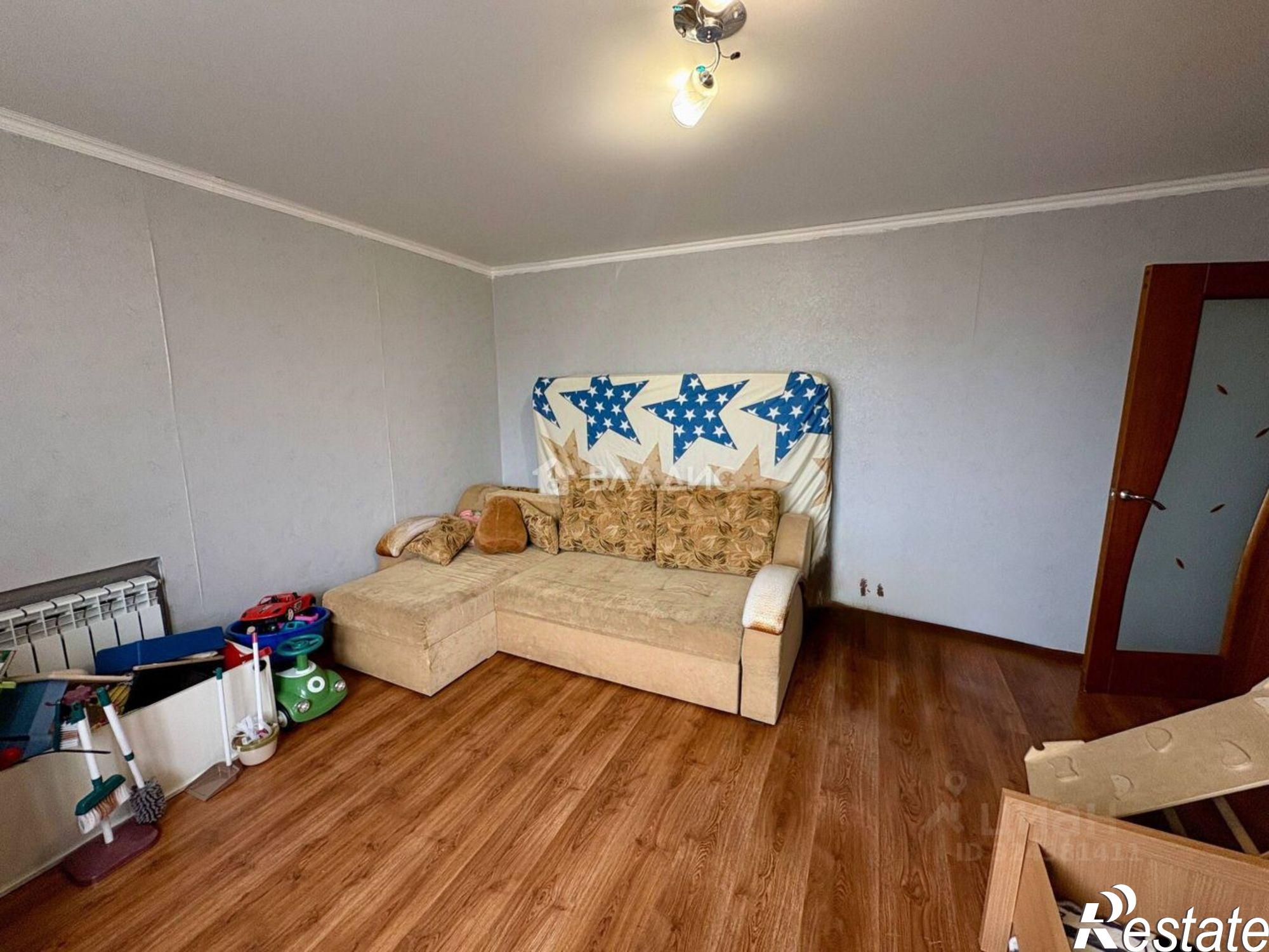 Купить квартиру за 9 300 000 рублей на улица 5 Августа, 37