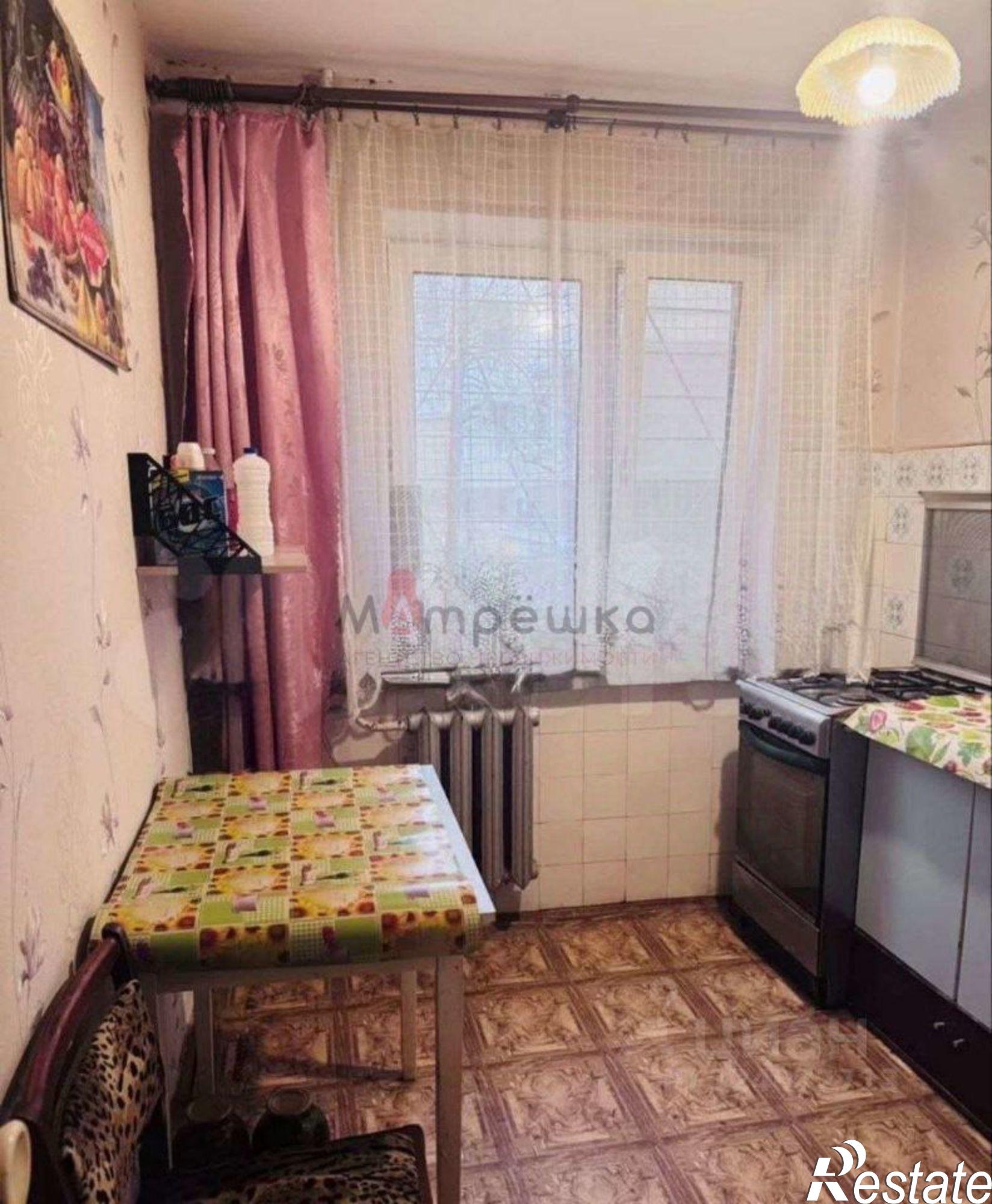 Купить квартиру за 4 550 000 рублей на пр-кт Б.Хмельницкого, 142