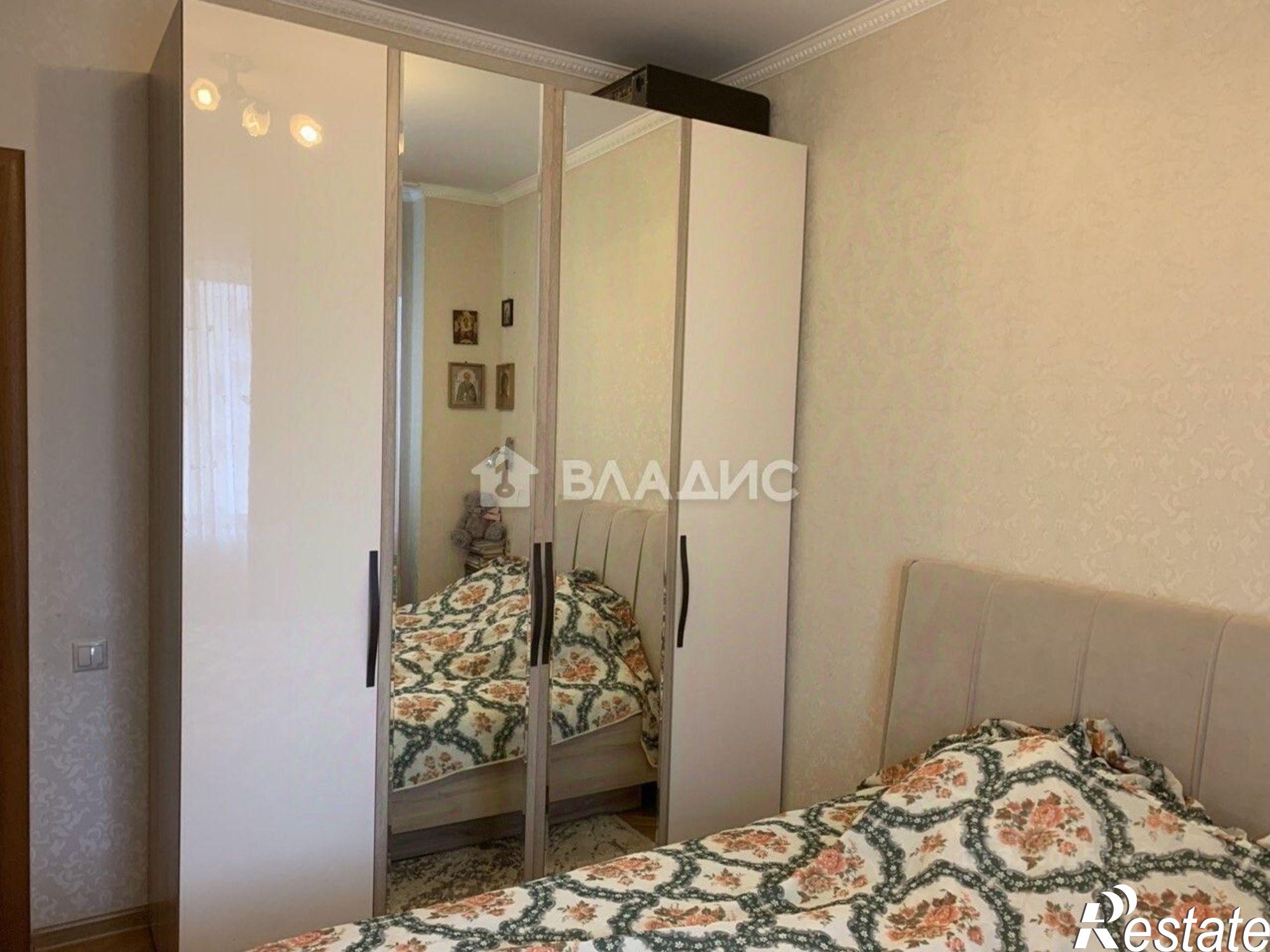 Купить квартиру за 7 800 000 рублей на ул Есенина, 8