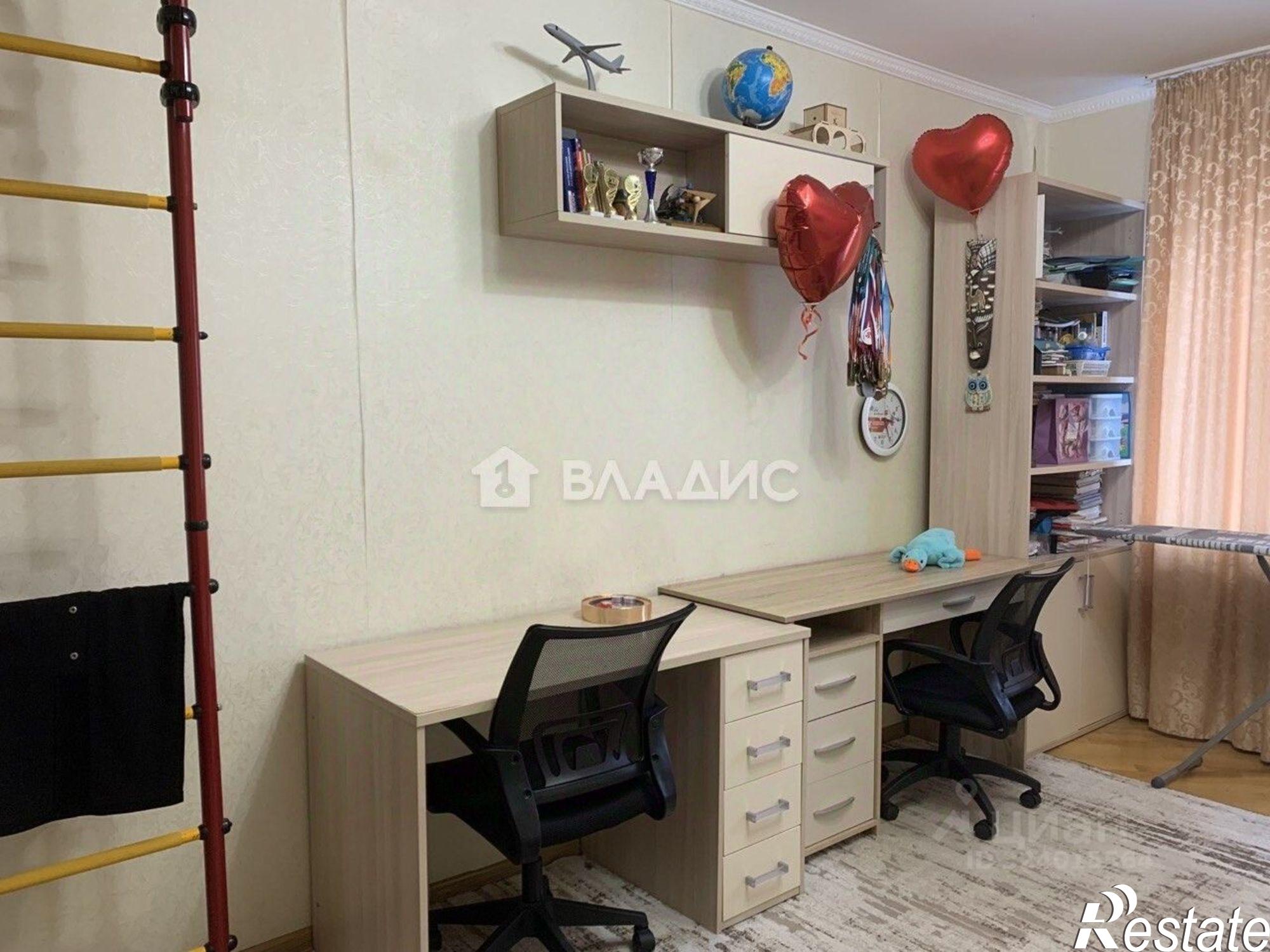 Купить квартиру за 7 800 000 рублей на ул Есенина, 8