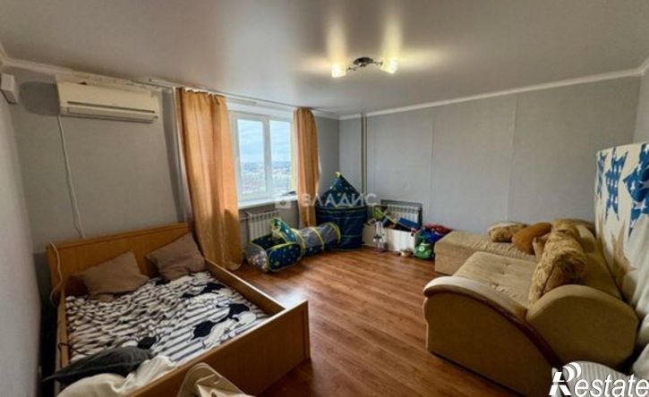 2-комн квартира улица 5 Августа, 37,  д. 37