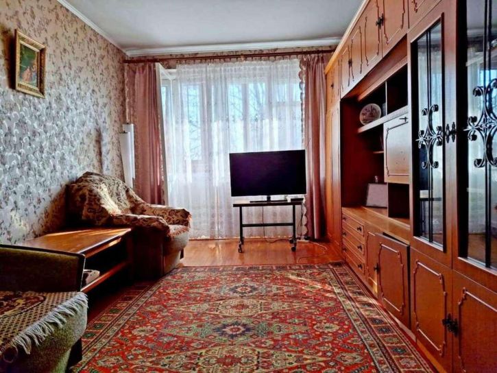 2-комн квартира 3 Интернационала улица, 39