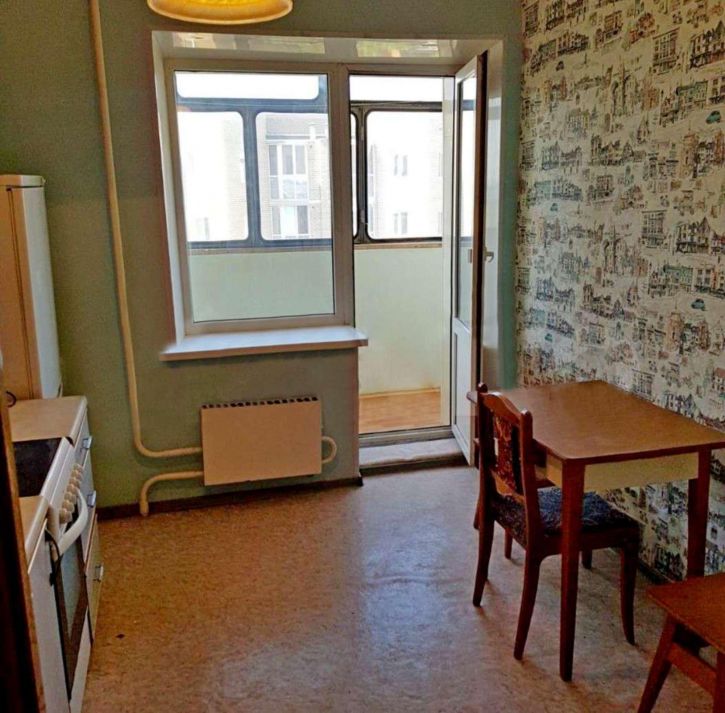 3-комн квартира Калинина улица, 1