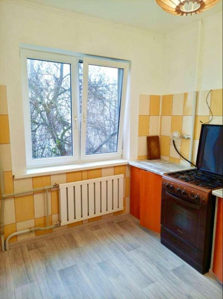 2-комн квартира Губкина улица, 6