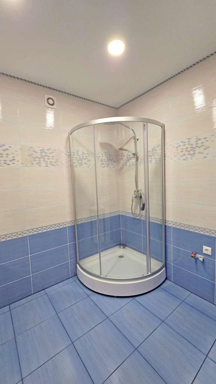 3-комн квартира Октябрьская улица, 57А
