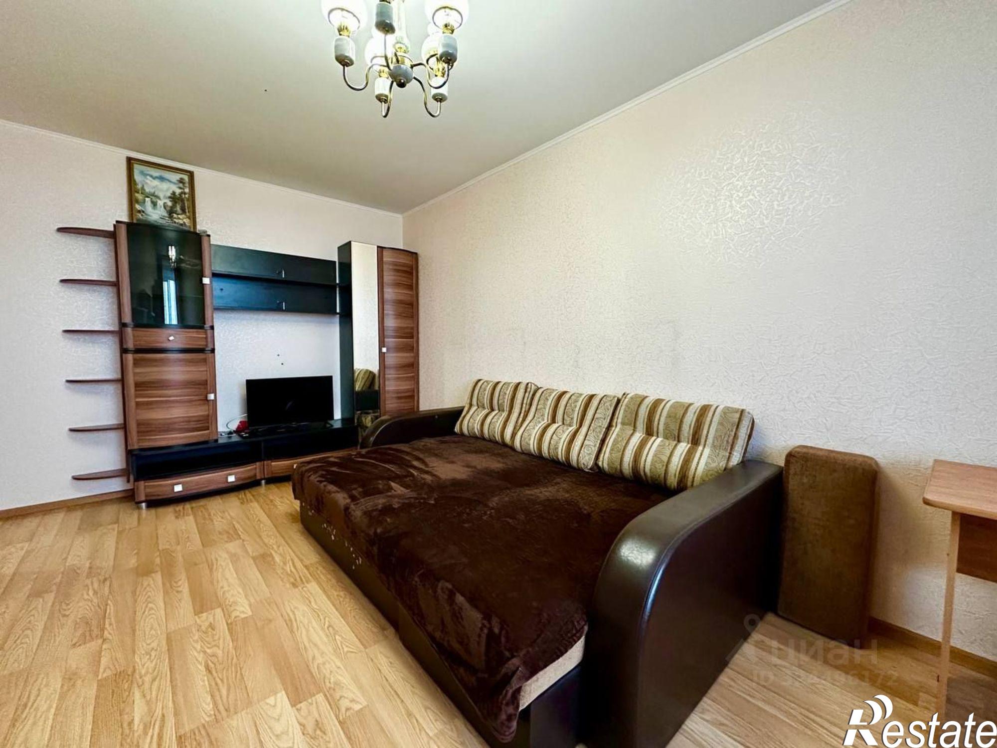 Сдать квартиру за 17 000 рублей на бульвар Юности, 45