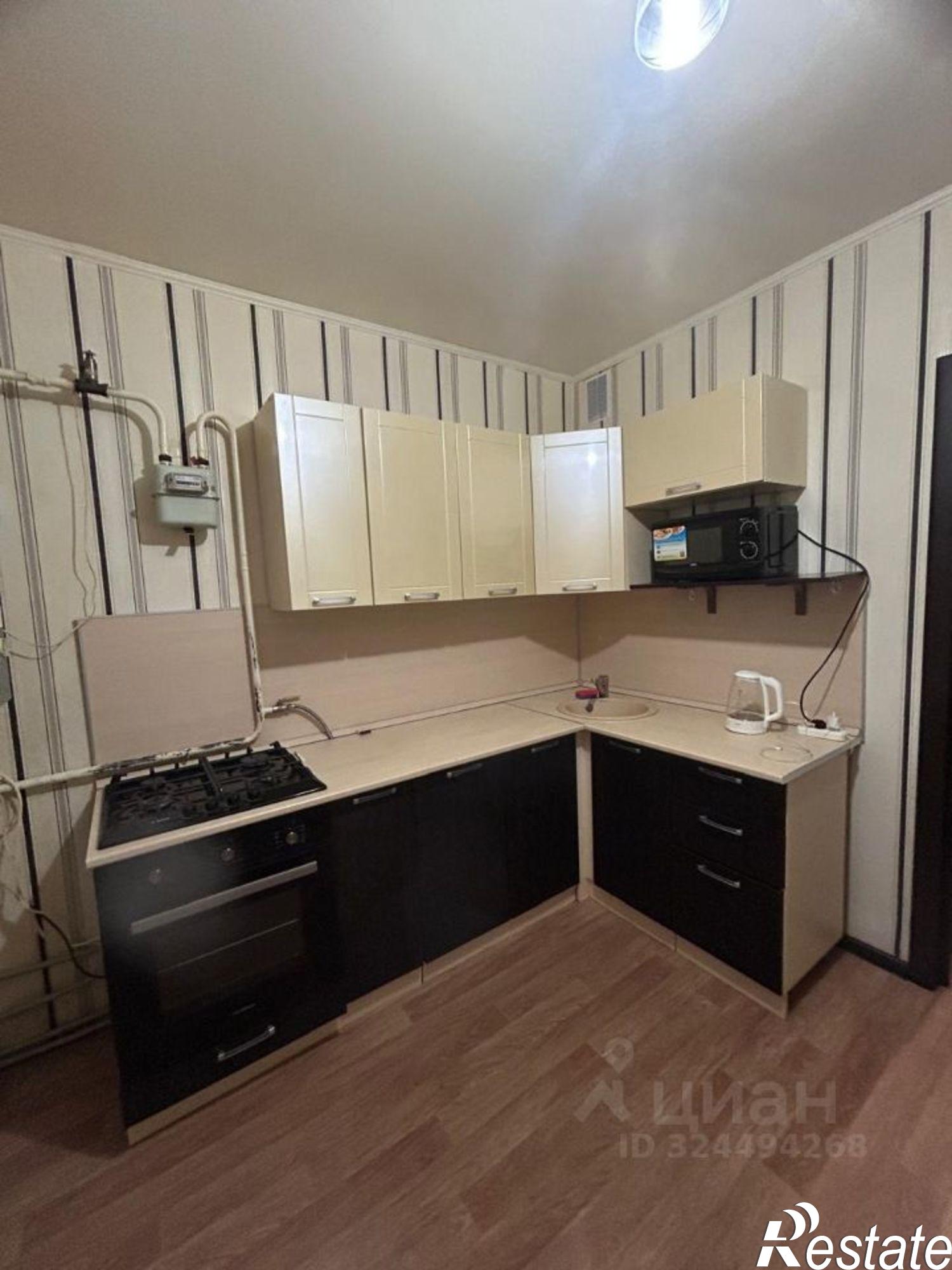 Сдать квартиру за 25 000 рублей на ул Гостенская, 10