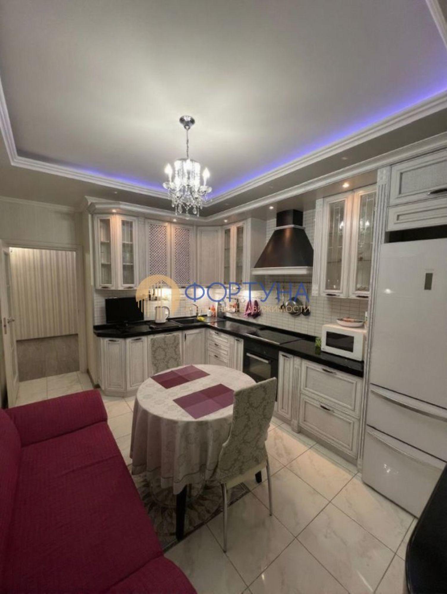 Купить квартиру за 7 600 000 рублей на Буденного ул, 17в