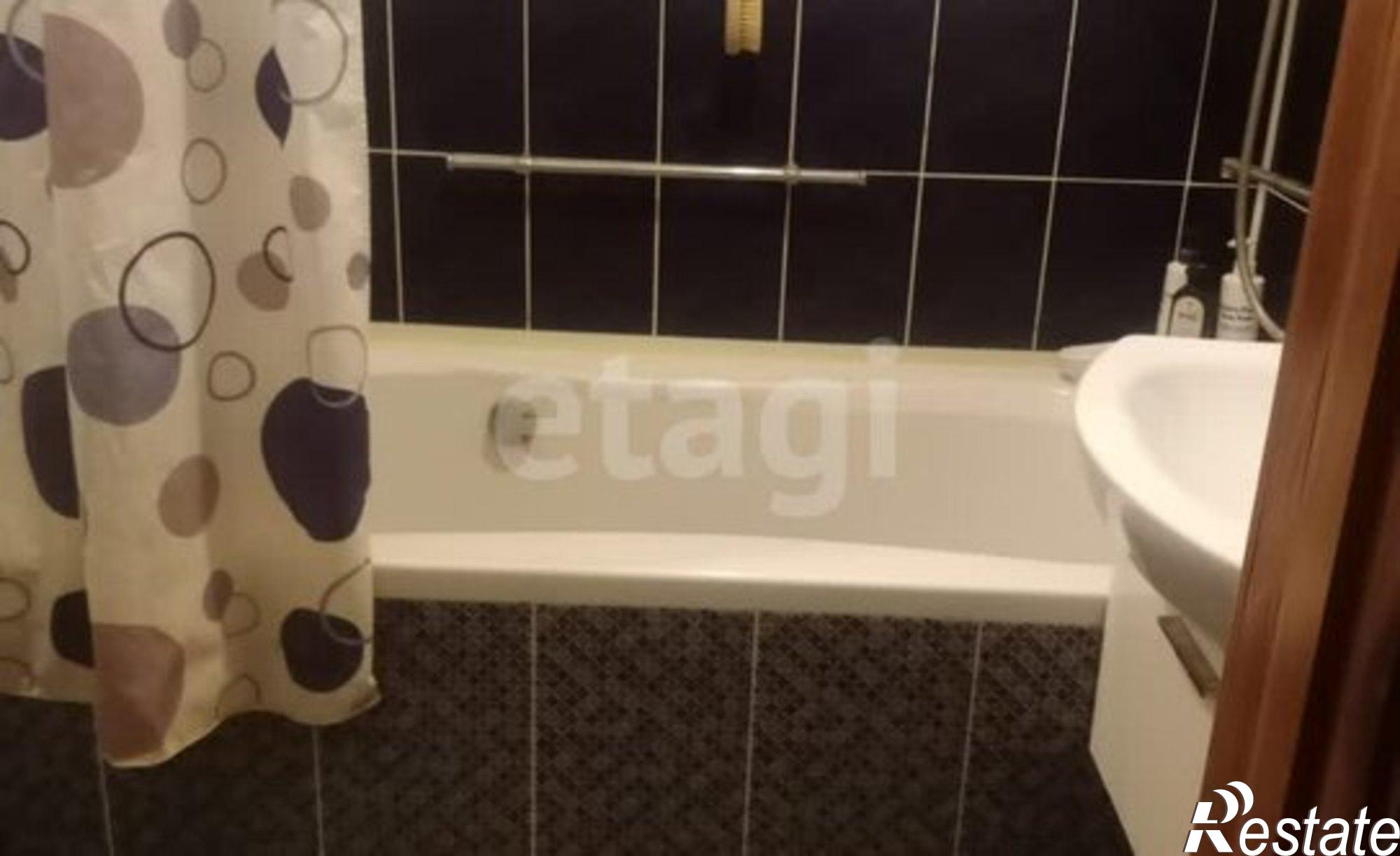 Купить квартиру за 10 500 000 рублей на ул Николая Чумичова, 70