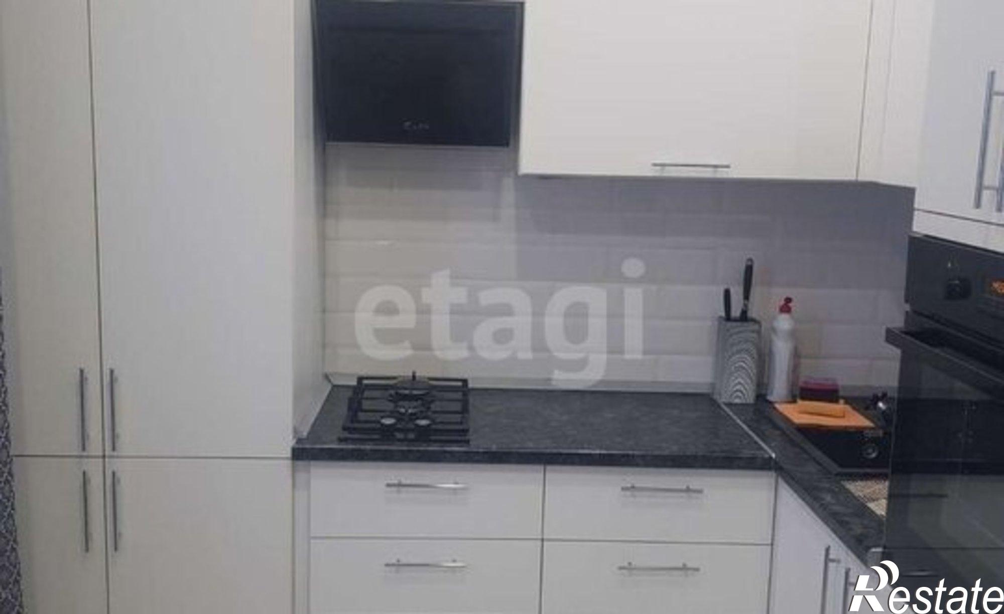 Купить квартиру за 3 800 000 рублей на Донецкая улица, 83Д