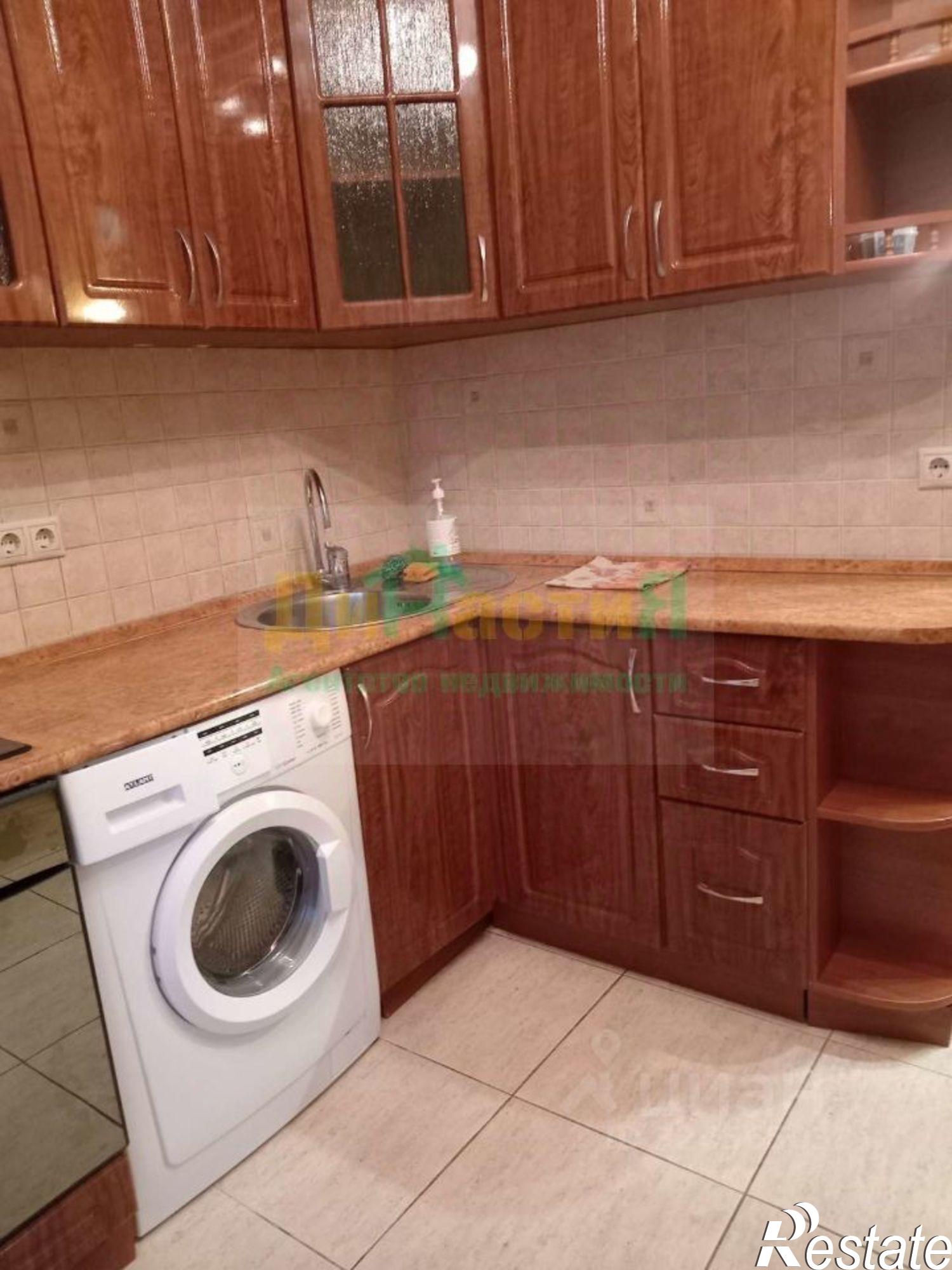 Сдать квартиру за 20 000 рублей на улица Есенина, 44А