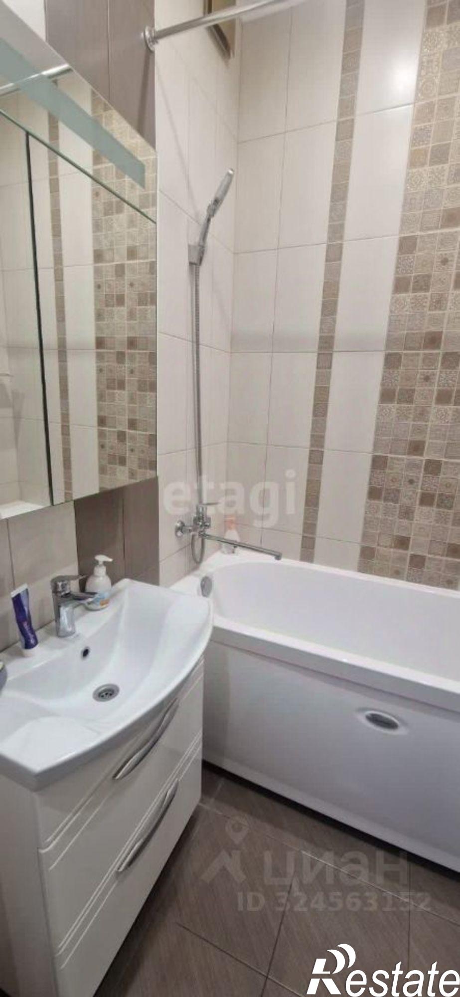 Купить квартиру за 8 500 000 рублей на Свято-Троицкий бульвар, 34