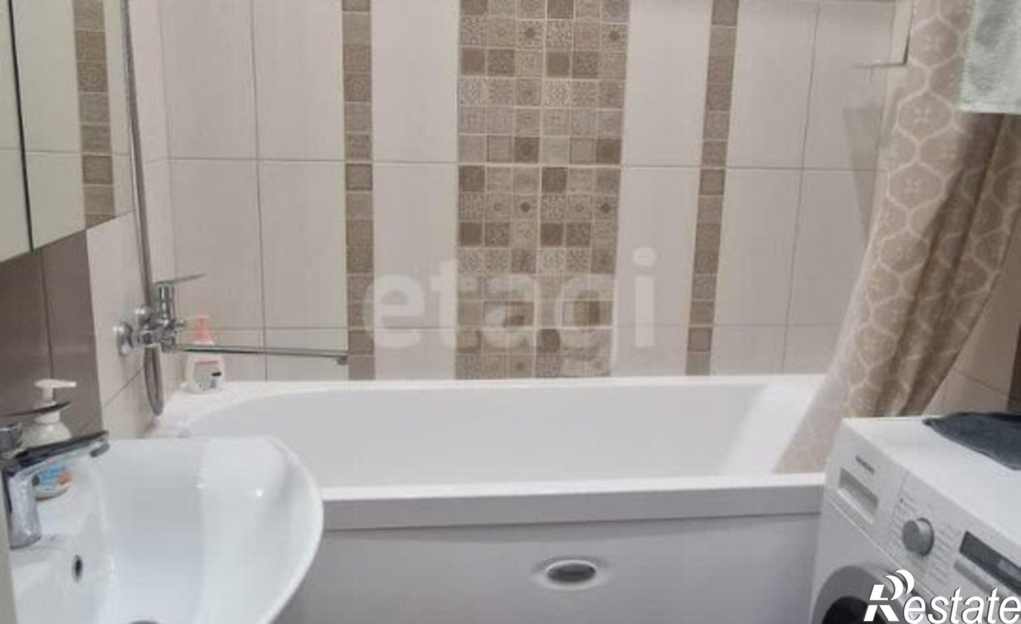 Купить квартиру за 8 500 000 рублей на Свято-Троицкий бульвар, 34