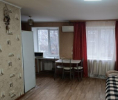 2-комн, 43кв м, этаж 2/5 пер Макаренко, 1