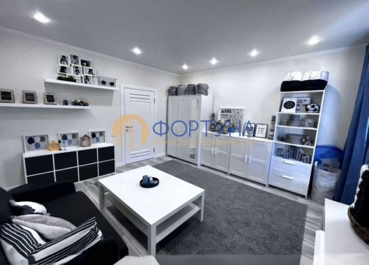 3-комн квартира Шебекинская ул, 4