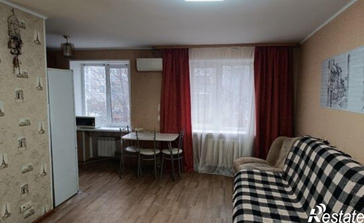 2-комн квартира пер Макаренко, 1,  д. 1