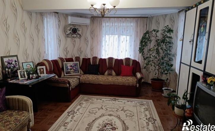 3-комн квартира ул Костюкова, 34,  д. 34
