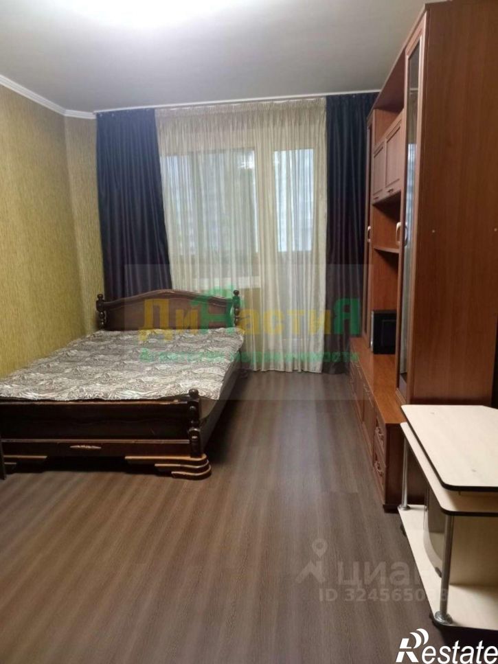 1-комн квартира улица Есенина, 44А,  д. 44А