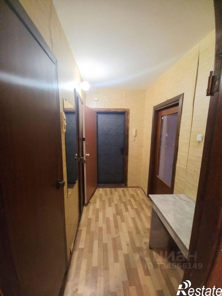 1-комн квартира б-р Юности, 37,  д. 37