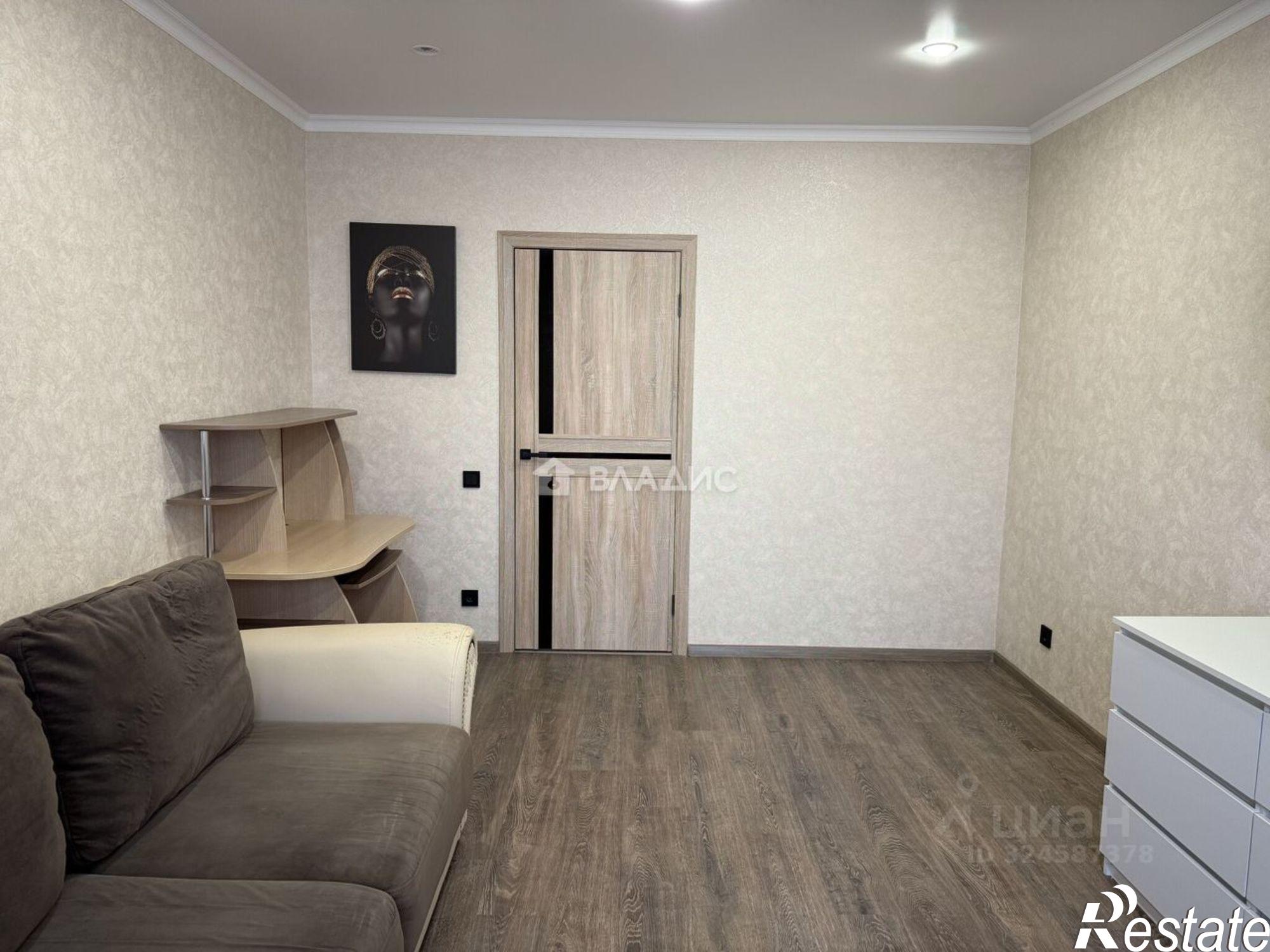 Купить квартиру за 4 100 000 рублей на проспект Ватутина, 18А