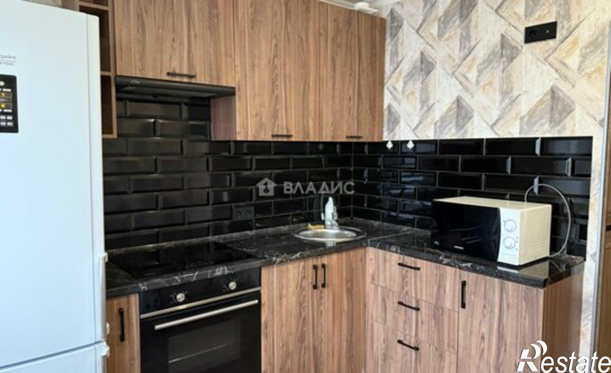 Купить квартиру за 4 100 000 рублей на пр-кт Ватутина, 18а