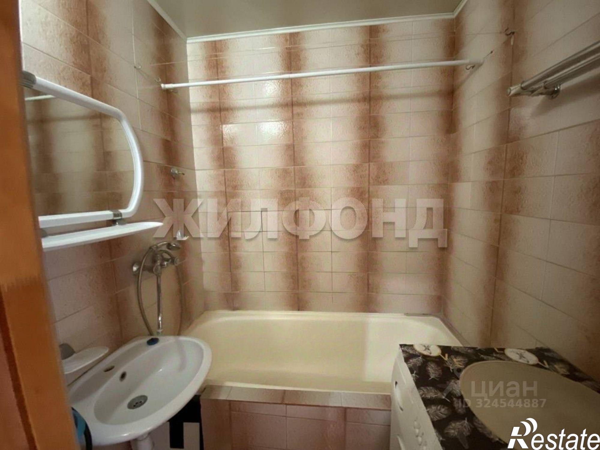 Сдать квартиру за 17 000 рублей на улица 60 лет Октября, 10