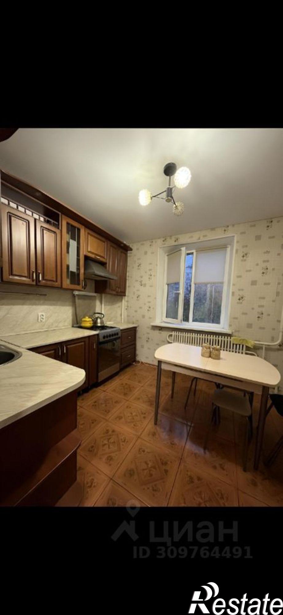 Сдать квартиру за 30 000 рублей на улица Щорса, 49