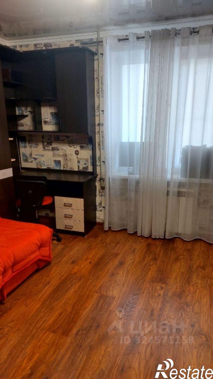 2-комн квартира пр-кт Ватутина, 25,  д. 25