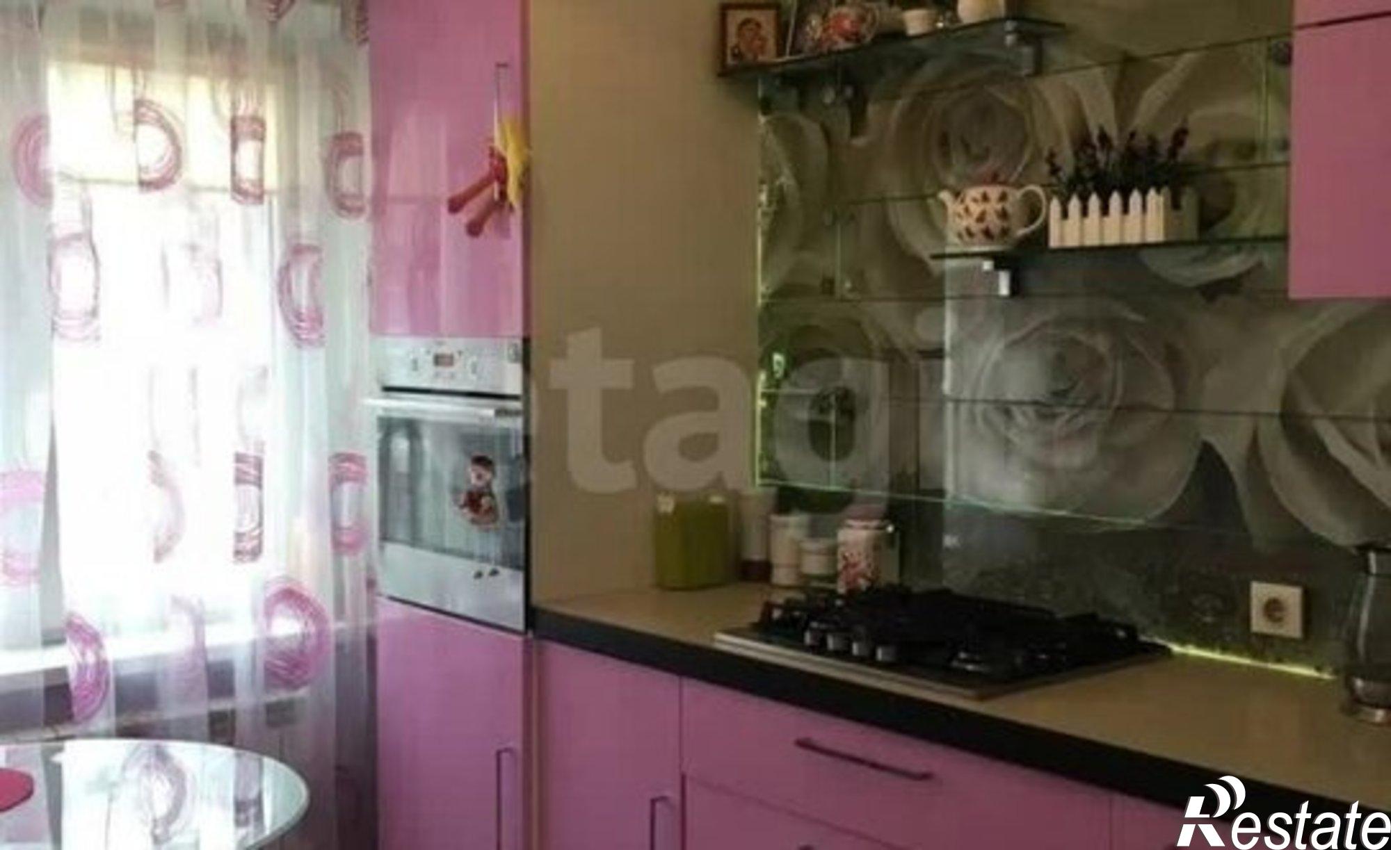 Купить квартиру за 6 800 000 рублей на пр-кт Славы, 129