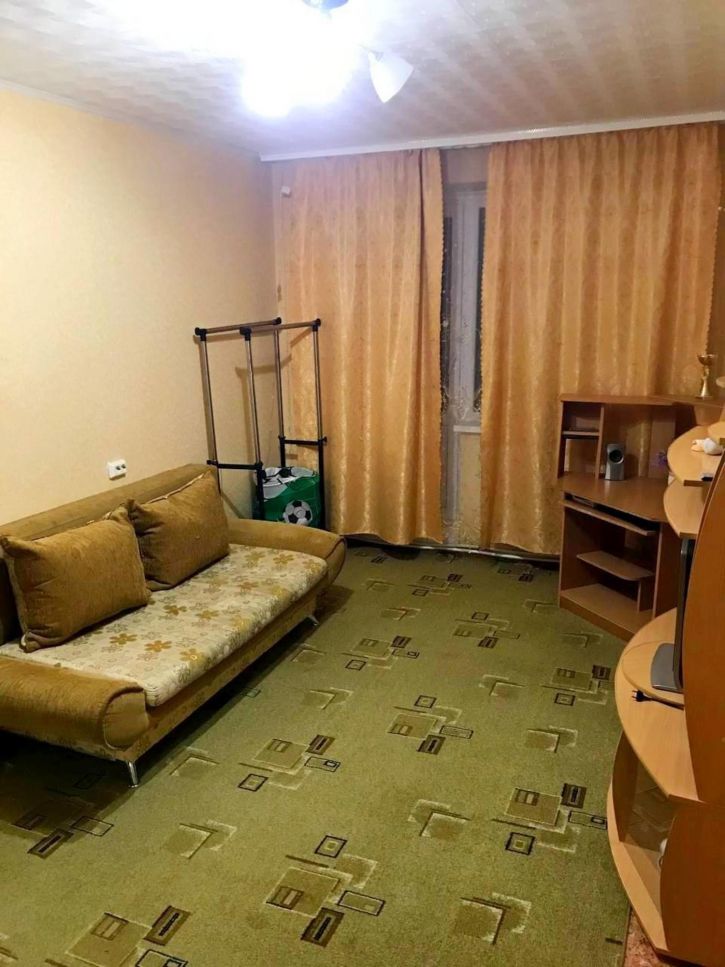 2-комн квартира Есенина улица, 46А