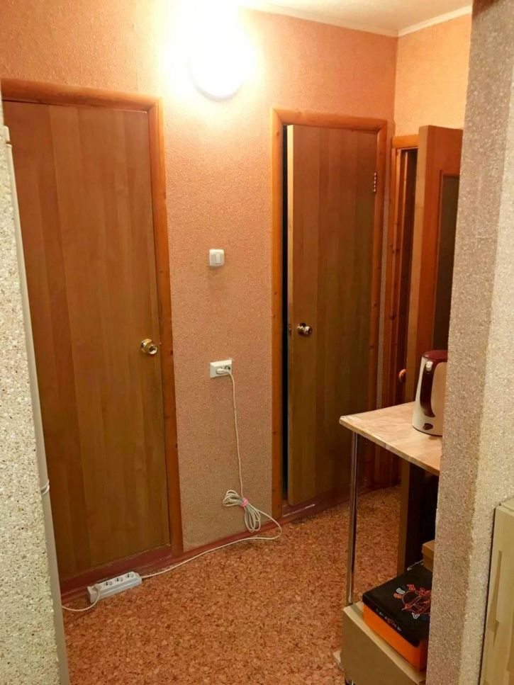 2-комн квартира Есенина улица, 46А