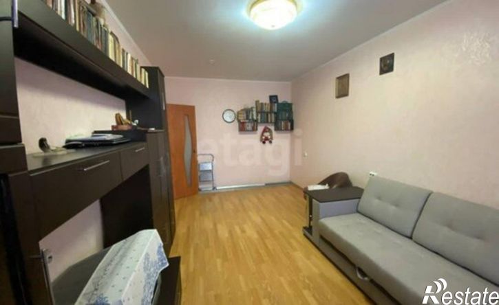 2-комн квартира улица Есенина, 56,  д. 56