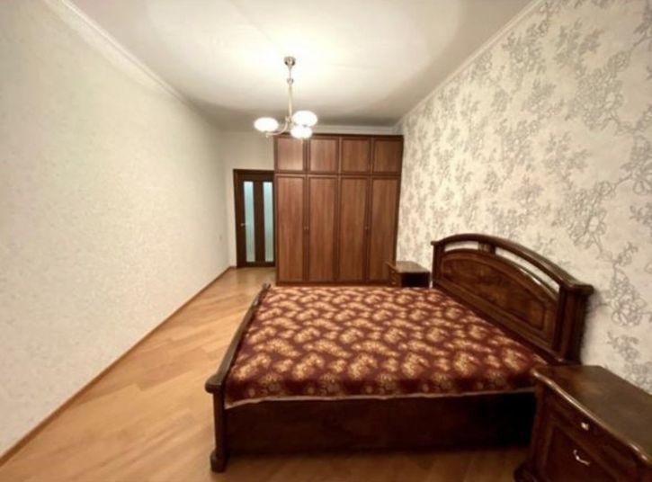 2-комн квартира Буденного улица, 17В