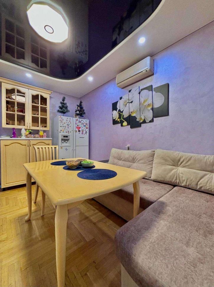 2-комн квартира Щорса улица, 45Дк2