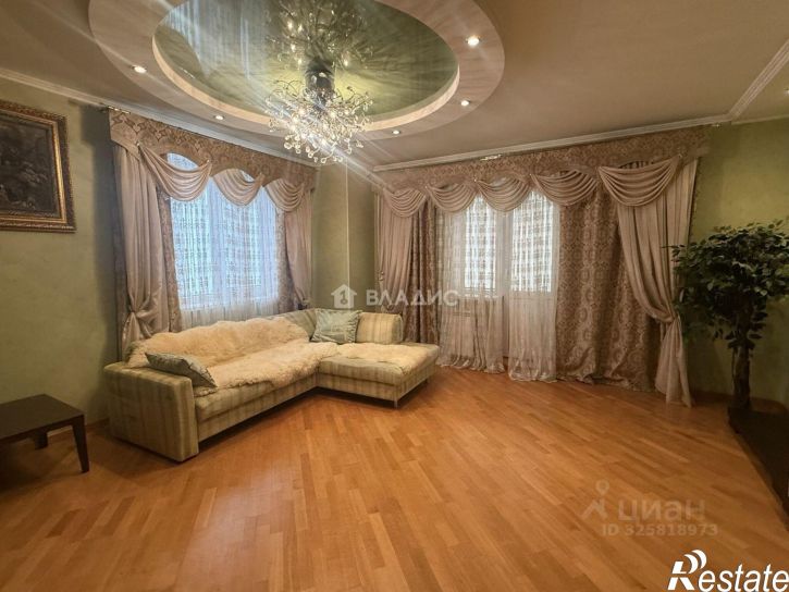 2-комн квартира улица Костюкова, 36В,  д. 36В