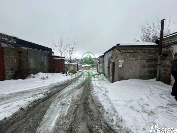 Гараж/парковка улица Индустриальная