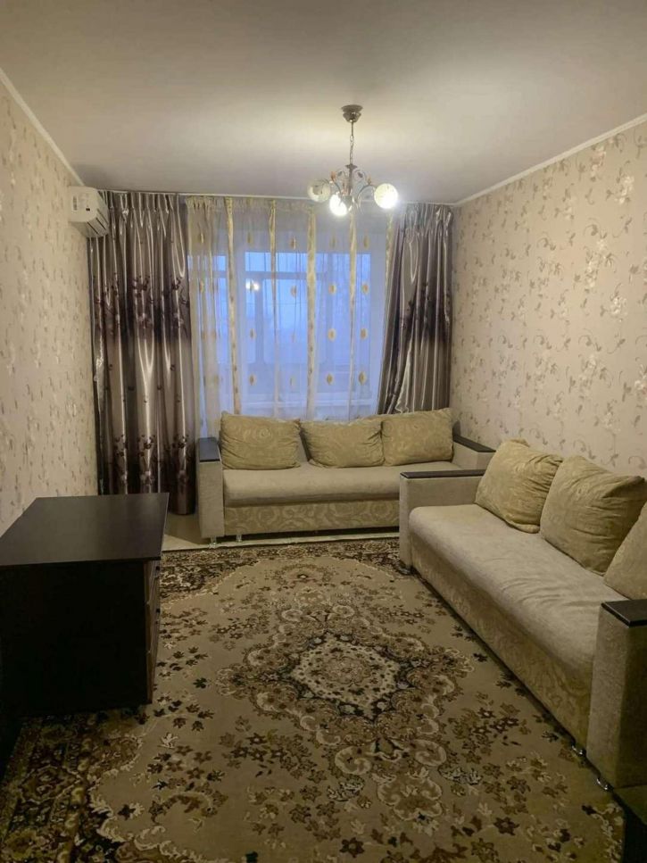 2-комн квартира Молодежная улица, 14