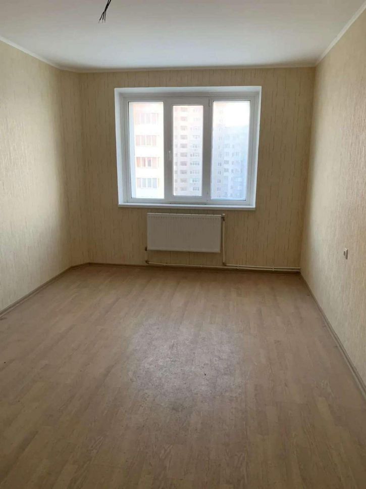 2-комн квартира Юности бульвар, 43
